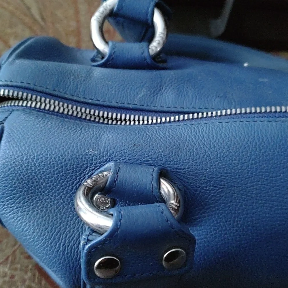 MCM papillon blue pebbled leather bag. 01709 MSRP$999 EUC - Picture 7 of 16